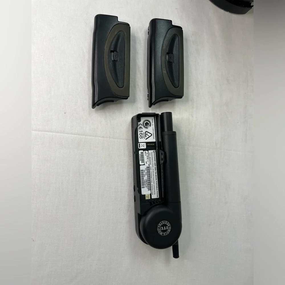 Globalstar GSP-1600 Satellite Phone and Car‎ Kit Bundle